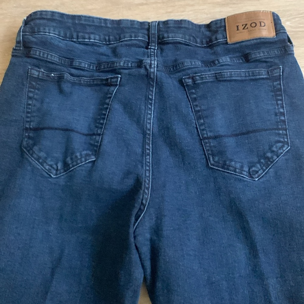 IZOD STRAIGHT FIT JEANS - Picture 5 of 7